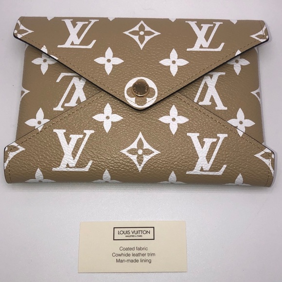 Louis Vuitton Handbags - Louis Vuitton 2019 Giant Monogram Kirigami MM